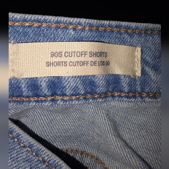 Universal Thread Blue Jean Shorts with Distressed Hem - Picture 3 of 6